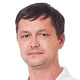 Врач Хрусталёв Борис Вадимович