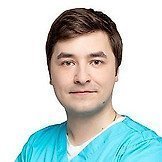 Врач Хуторов Дмитрий Николаевич