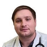 Врач Кочоманов Владимир Николаевич