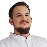 Врач Коноплянкин Иван Валентинович