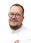 Врач Корнилов Максим Александрович