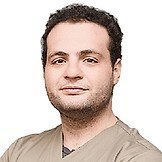 Врач Кошед Самир Бен Софиен