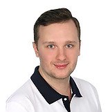 Врач Кроливец Максим Юрьевич