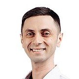 Врач Кучеров Марк Геннадьевич