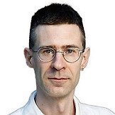 Врач Кулагин Павел Александрович