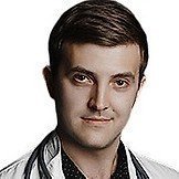 Врач Кузнецов Максим Владимирович