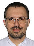Врач Кузнецов Роман Александрович