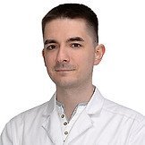 Врач Кузнецов Валерий Дмитриевич