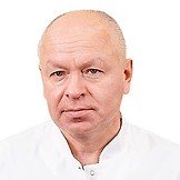 Врач Лапухин Владимир Михайлович