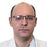 Врач Ларин Илья Алексеевич