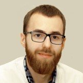 Врач Лебедев Денис Андреевич