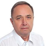 Врач Лебедев Юрий Алексеевич