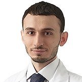 Врач Лигидов Мурат Лионович