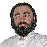 Врач Магомедов Арсен Раджабалиевич
