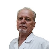 Врач Макаров Александр Ефимович
