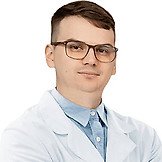 Врач Максимчук Иван Игоревич