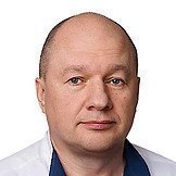 Врач Максюта Дмитрий Александрович