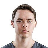 Врач Мелков Арсений Артурович