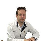 Врач Мокшанцев Петр Сергеевич