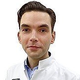 Врач Насыров Сергей Сергеевич