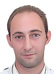 Врач Новиков Виктор Константинович