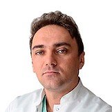 Врач Нураев Наиль Байрамович
