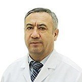 Врач Нуритдинов Низомитдин Икрамович