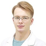 Врач Овчинников Эдгар Вячеславович