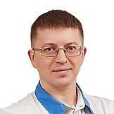 Врач Патрахин Илья Васильевич