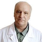 Врач Павлов Виктор Владимирович