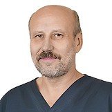 Врач Петров Александр Николаевич