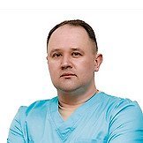 Врач Петров Виталий Викторович