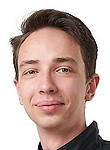 Врач Платицын Максим Андреевич