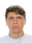 Врач Плетнев Роман Владимирович