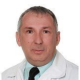 Врач Полозов Юрий Робертович