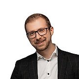 Врач Прусаков Виталий Игоревич