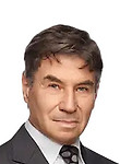 Врач Раад Зиад