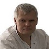 Врач Ревюк Игорь Васильевич