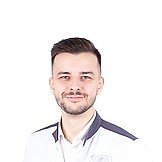 Врач Рудоман Святослав Олегович