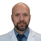 Врач Рыльчиков Иван Владимирович