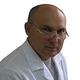 Врач Сакович Иван Владимирович