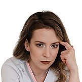 Врач Саратовцева Ангелина Константиновна