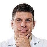 Врач Сардинов Руслан Тальгатович