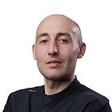 Врач Шишкин Виктор Владимирович