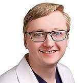 Врач Шмонин Алексей Андреевич