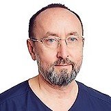 Врач Суркин Кямиль Митхатьевич