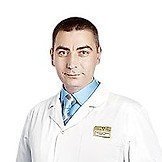 Врач Сыроваткин Максим Александрович