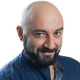 Врач Тадевосян Арман Давидович