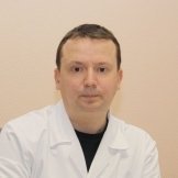 Врач Тютюнник Владислав Владимирович