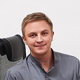 Врач Тютюнников Денис Александрович